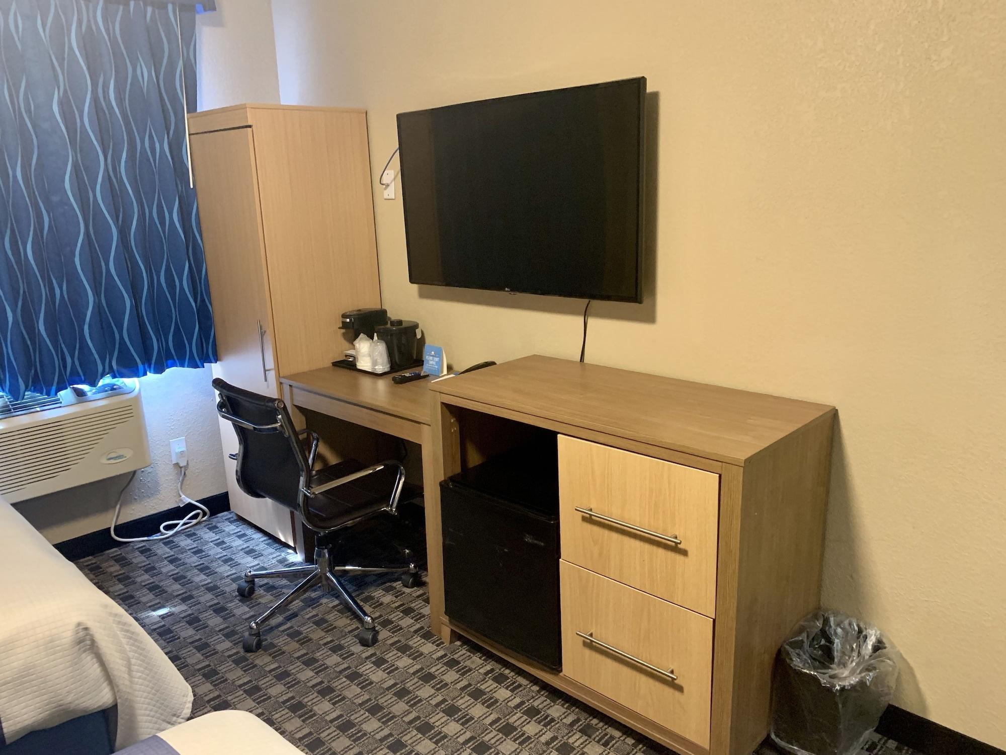 Days Inn By Wyndham Brooklyn Borough Park Nowy Jork Zewnętrze zdjęcie
