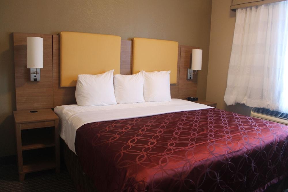 Days Inn By Wyndham Brooklyn Borough Park Nowy Jork Zewnętrze zdjęcie