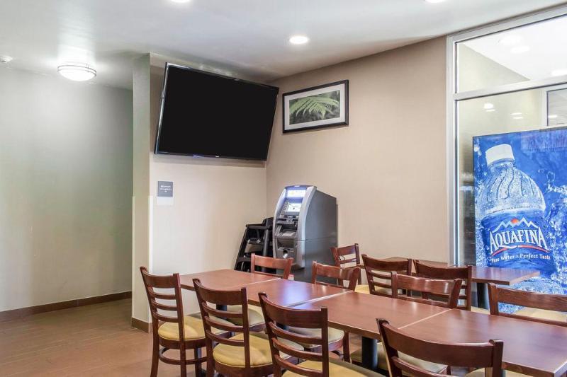 Days Inn By Wyndham Brooklyn Borough Park Nowy Jork Zewnętrze zdjęcie