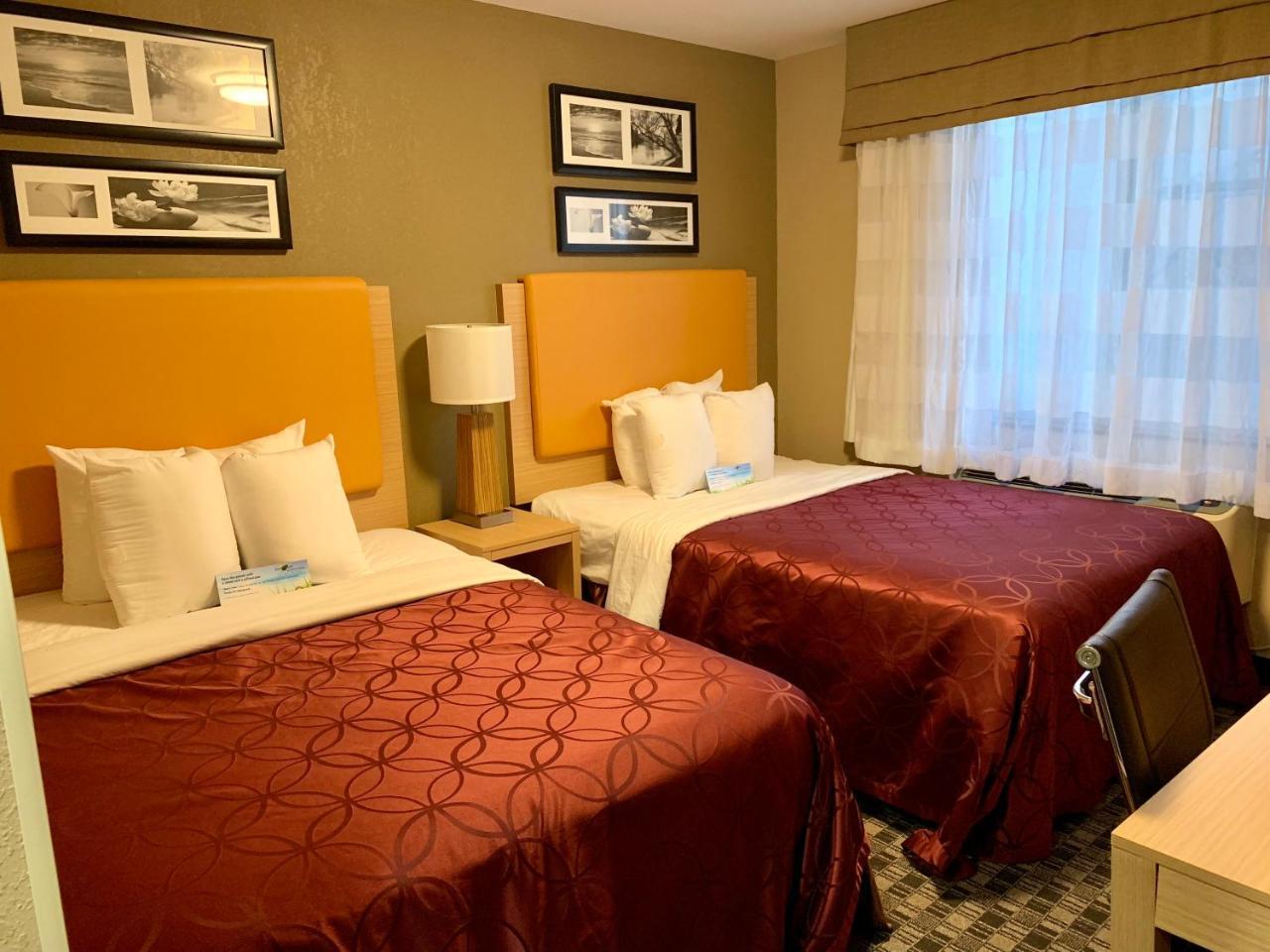 Days Inn By Wyndham Brooklyn Borough Park Nowy Jork Zewnętrze zdjęcie