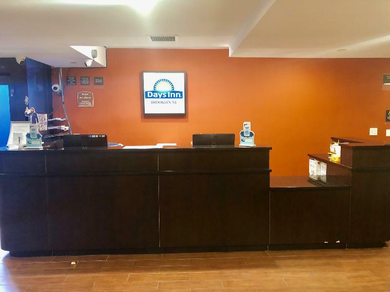 Days Inn By Wyndham Brooklyn Borough Park Nowy Jork Zewnętrze zdjęcie